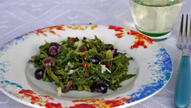 Broccoletti e olive ovvogati nel vino, la ricetta tradizionale calabrese
